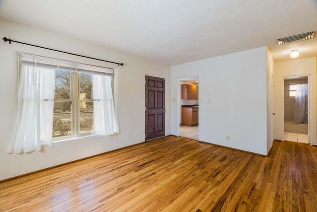 2738 Monroe Street NE, Albuquerque, NM 87110