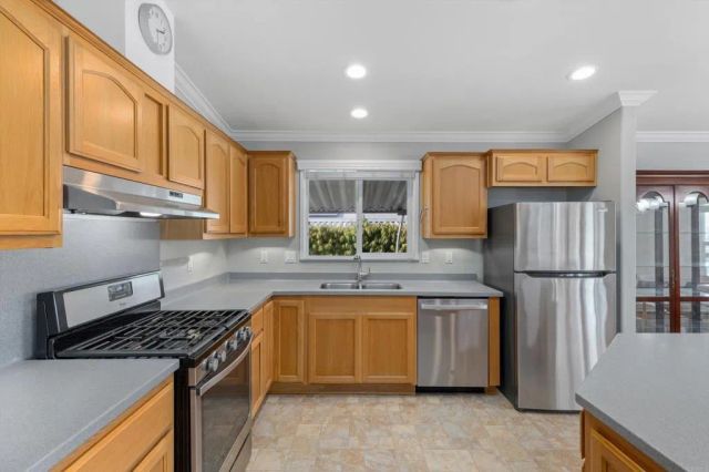 525 W El Norte Pkwy. 261, Escondido, CA 92026