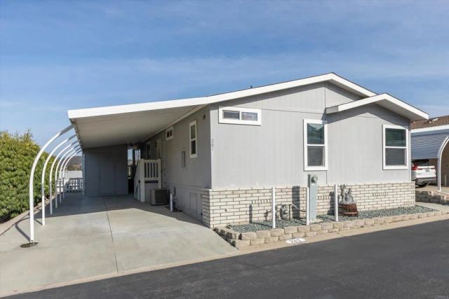 525 W El Norte Pkwy. 261, Escondido, CA 92026