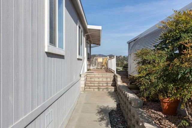 525 W El Norte Pkwy. 261, Escondido, CA 92026