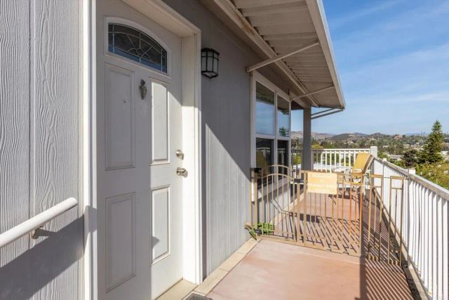 525 W El Norte Pkwy. 261, Escondido, CA 92026
