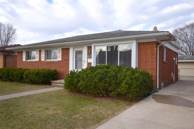 29579 Fairfield Drive, Warren, MI 48088