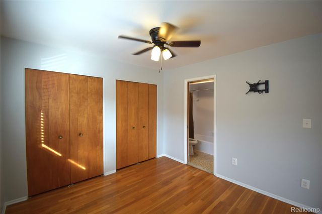 29579 Fairfield Drive, Warren, MI 48088