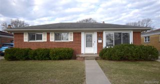 29579 Fairfield Drive, Warren, MI 48088