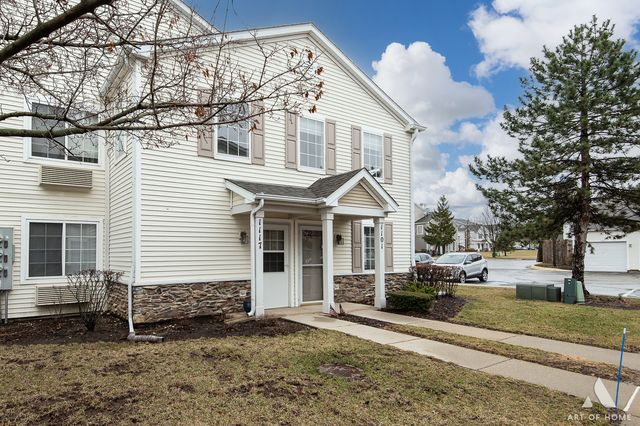 1117 Silverstone Drive 1117, Carpentersville, IL 60110