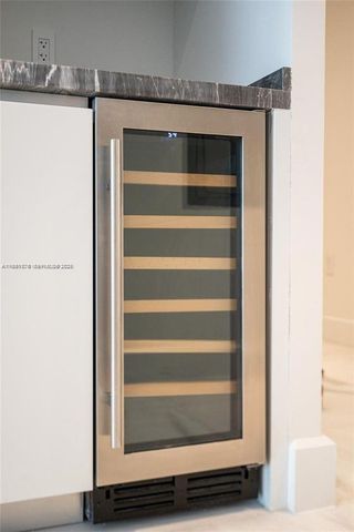 700 NE 26th Ter 904, Miami, FL 33137