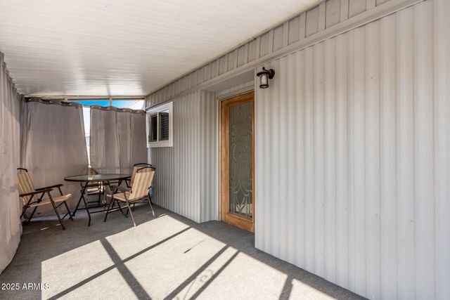 2650 W UNION HILLS Drive 108, Phoenix, AZ 85027