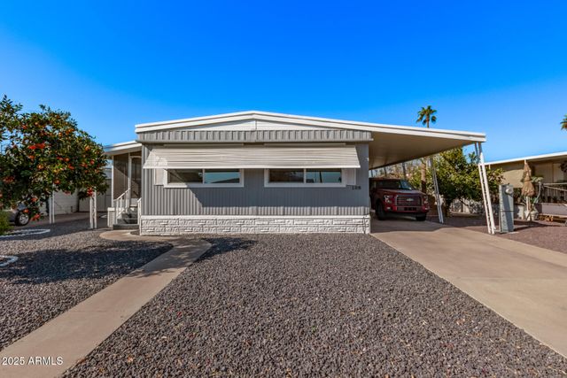 2650 W UNION HILLS Drive 108, Phoenix, AZ 85027