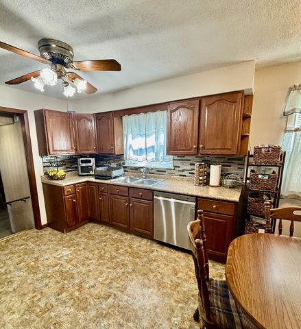 6737 104th Place, Chicago Ridge, IL 60415