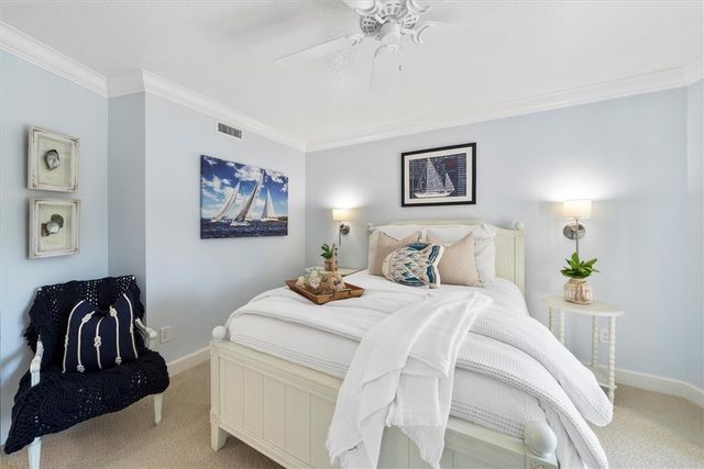 8814 S Sea Oaks Way 303, Vero Beach, FL 32963