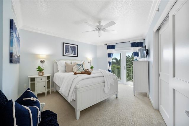 8814 S Sea Oaks Way 303, Vero Beach, FL 32963