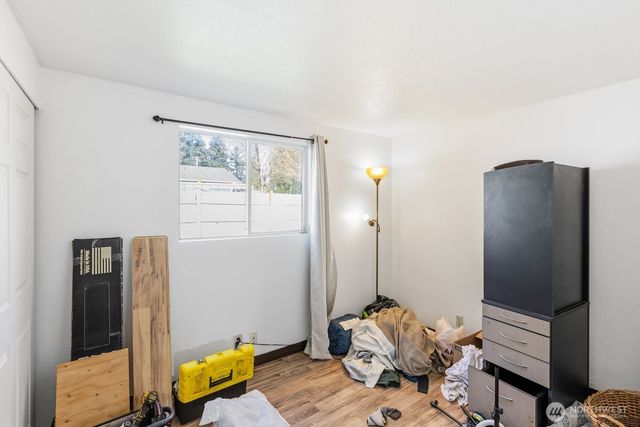 7275 NE Geneva Street, Suquamish, WA 98392