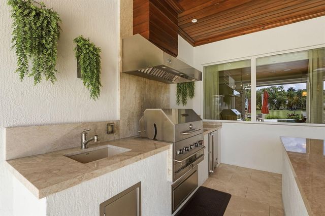 4860 Cherry Laurel Lane, Delray Beach, FL 33445