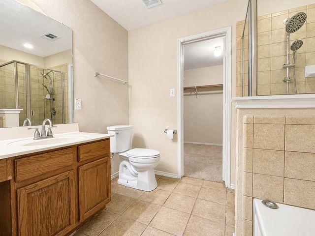 5444 Presidio Drive, Grand Prairie, TX 75052