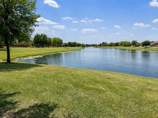 5444 Presidio Drive, Grand Prairie, TX 75052