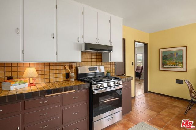 2601 Adelbert Avenue, Silver Lake, CA 90039