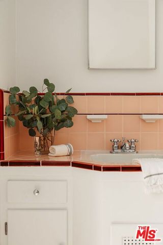 2601 Adelbert Avenue, Silver Lake, CA 90039