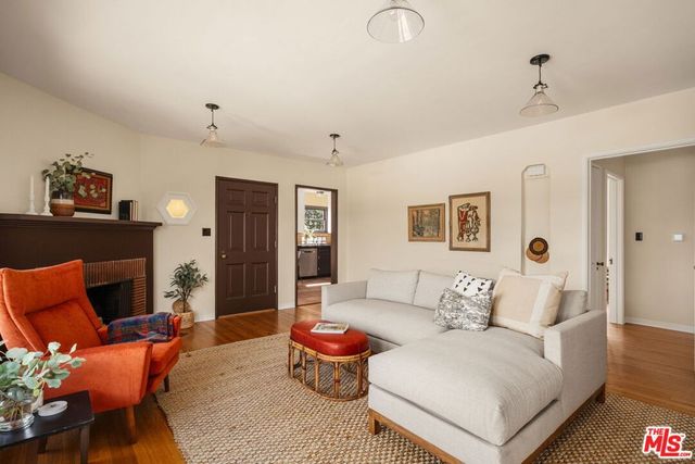 2601 Adelbert Avenue, Silver Lake, CA 90039