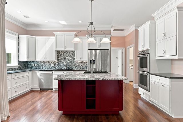 128 Knotty Pine Way, Murrells Inlet, SC 29576