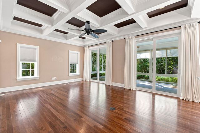 128 Knotty Pine Way, Murrells Inlet, SC 29576