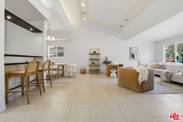 1317 Sinaloa Drive, Glendale, CA 91207
