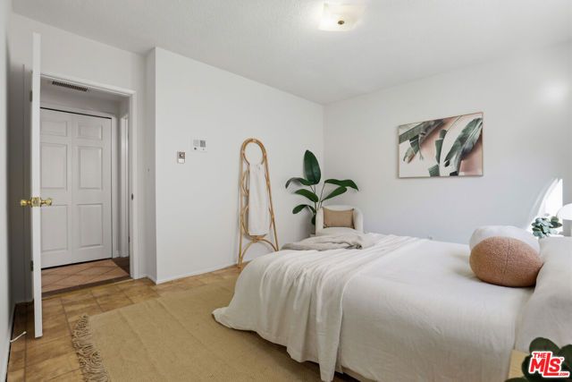 1317 Sinaloa Drive, Glendale, CA 91207
