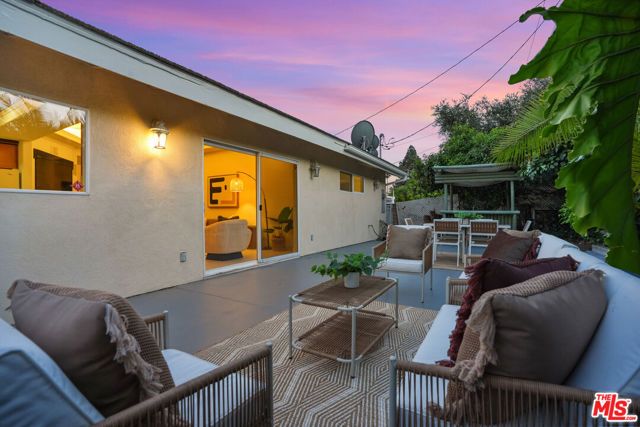 1317 Sinaloa Drive, Glendale, CA 91207