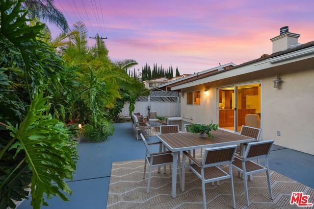 1317 Sinaloa Drive, Glendale, CA 91207