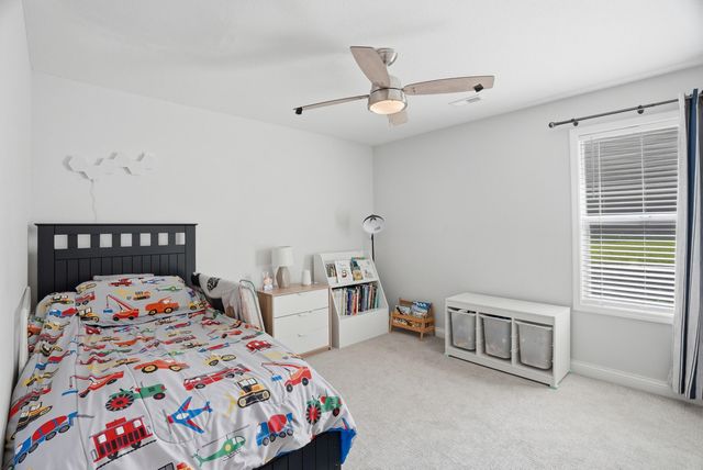 2404 BAXLEY DR, Columbia, MO 65201