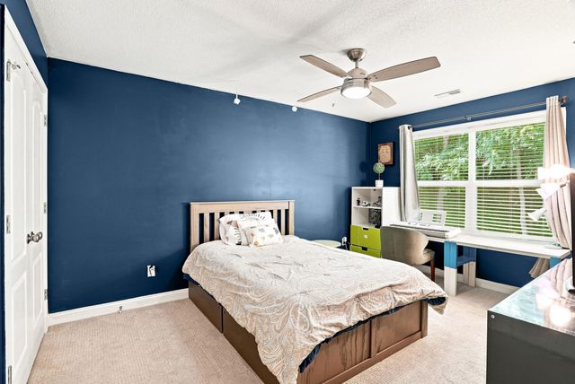 2404 BAXLEY DR, Columbia, MO 65201