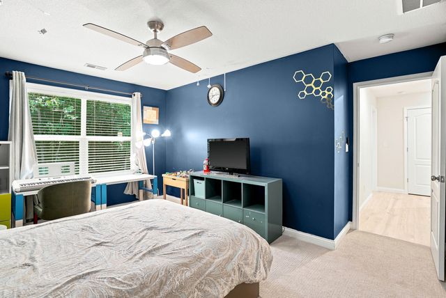 2404 BAXLEY DR, Columbia, MO 65201