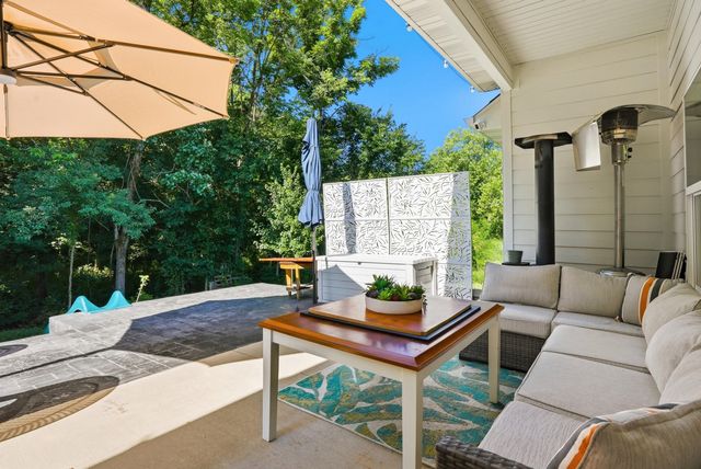 2404 BAXLEY DR, Columbia, MO 65201