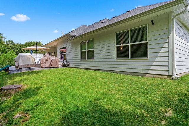 2404 BAXLEY DR, Columbia, MO 65201
