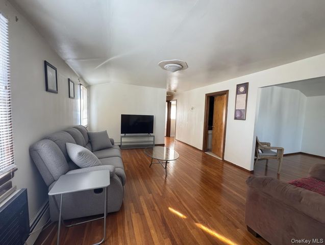 15754 95th Street, Howard Beach, NY 11414