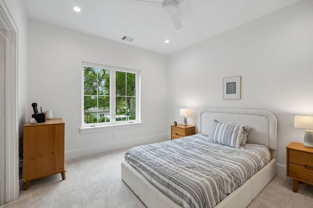 10215 Lynford Drive, Dallas, TX 75238