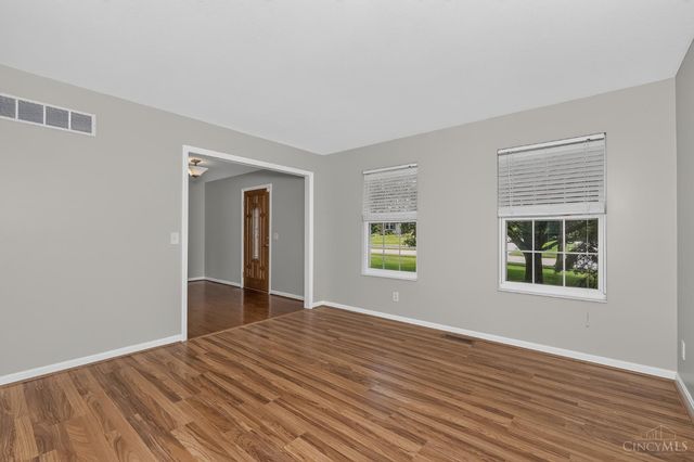5593 Eden Ridge Drive, Green Twp, OH 45247