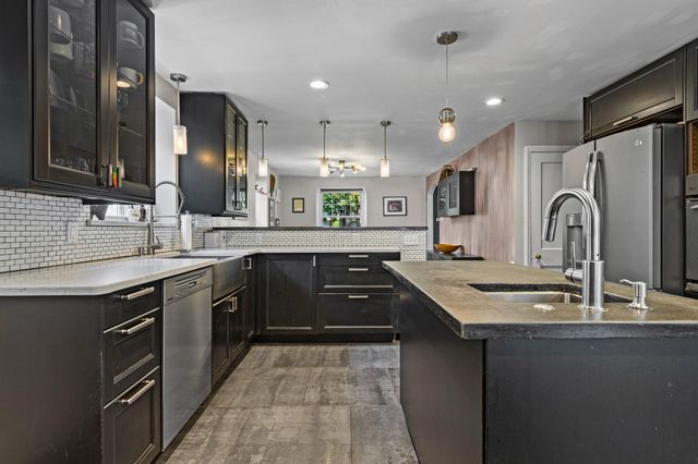 133 SUTTON RD, Ardmore, PA 19003