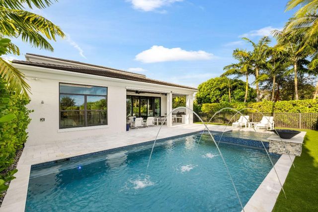 5704 Gauguin Terrace, Palm Beach Gardens, FL 33418