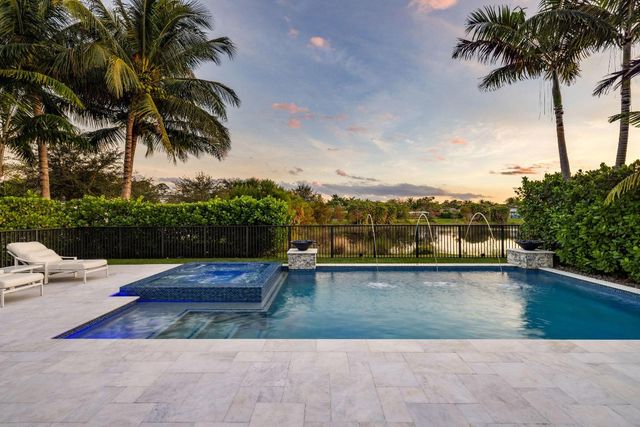 5704 Gauguin Terrace, Palm Beach Gardens, FL 33418