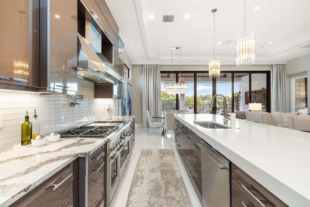 5704 Gauguin Terrace, Palm Beach Gardens, FL 33418