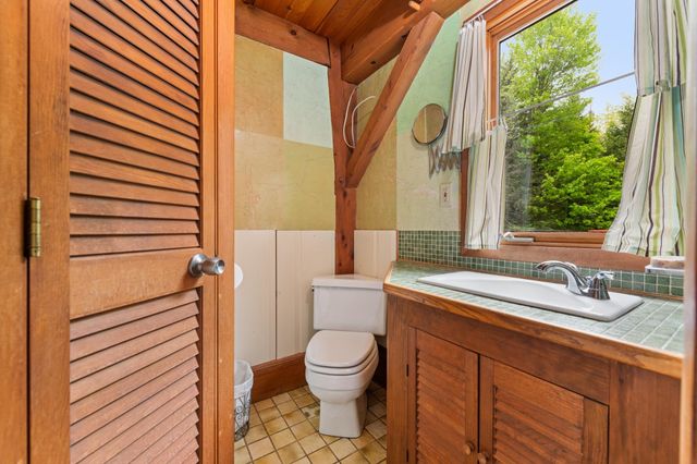269 Knowles Hill Road, Alexandria, NH 03222