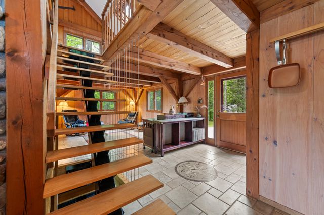 269 Knowles Hill Road, Alexandria, NH 03222