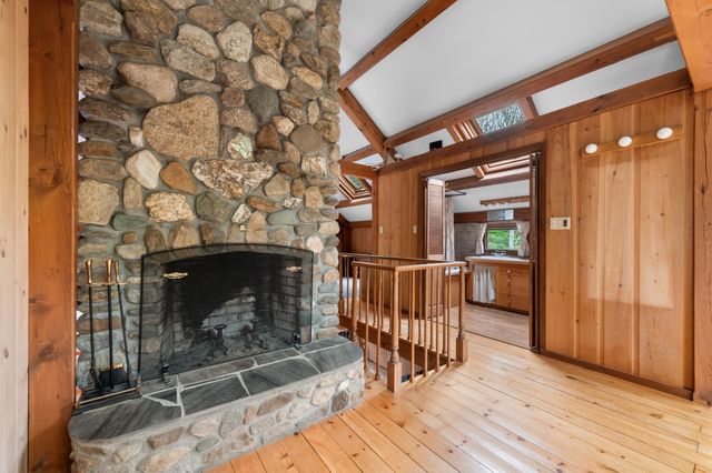 269 Knowles Hill Road, Alexandria, NH 03222