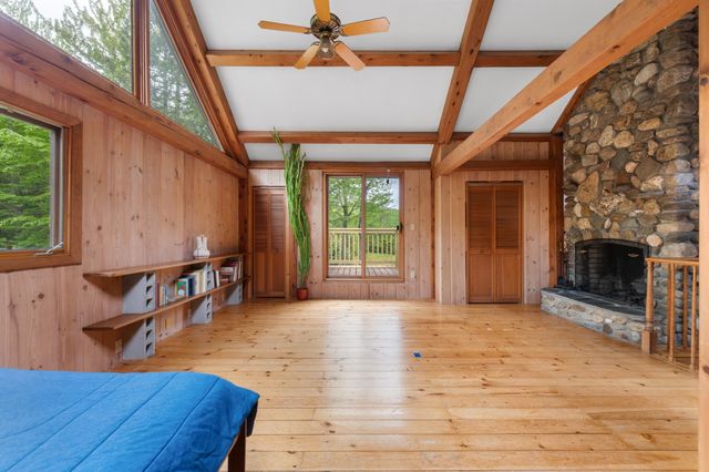 269 Knowles Hill Road, Alexandria, NH 03222