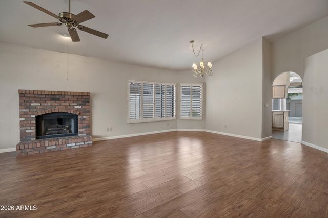 57 E RANCH Road, Tempe, AZ 85284