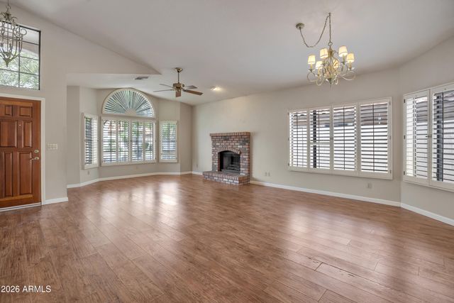 57 E RANCH Road, Tempe, AZ 85284