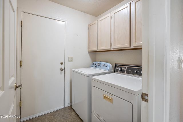 57 E RANCH Road, Tempe, AZ 85284
