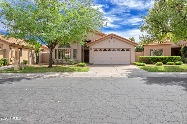57 E RANCH Road, Tempe, AZ 85284