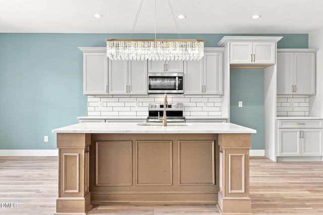 62 Ponchartrain Street, Fuquay Varina, NC 27526