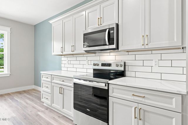 62 Ponchartrain Street, Fuquay Varina, NC 27526